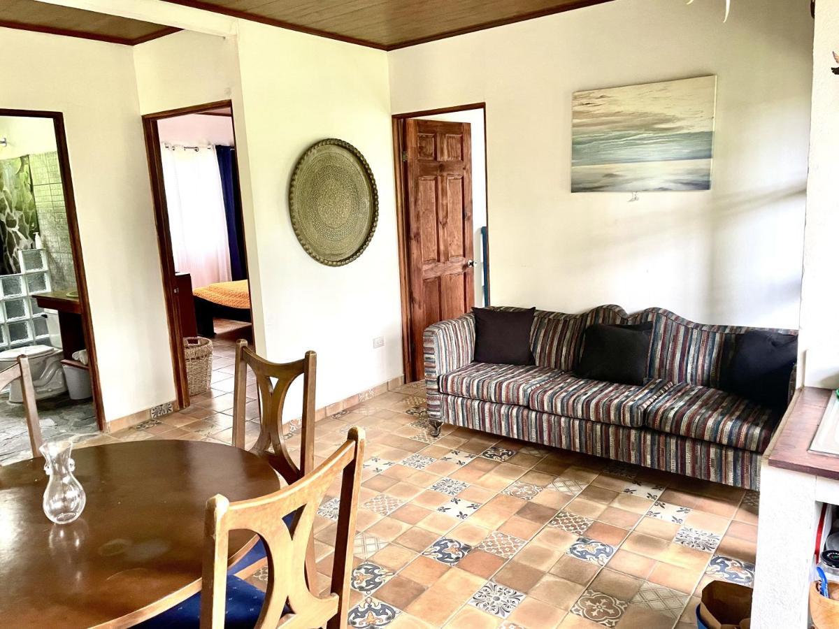 El Ensueno Apartment Ujarrás